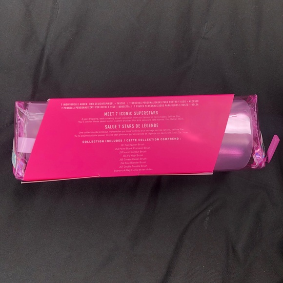 Jeffree Star X Morphe Brushes - Picture 2 of 3